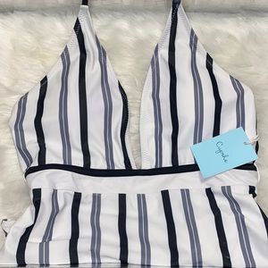 New bathing suit 🤍